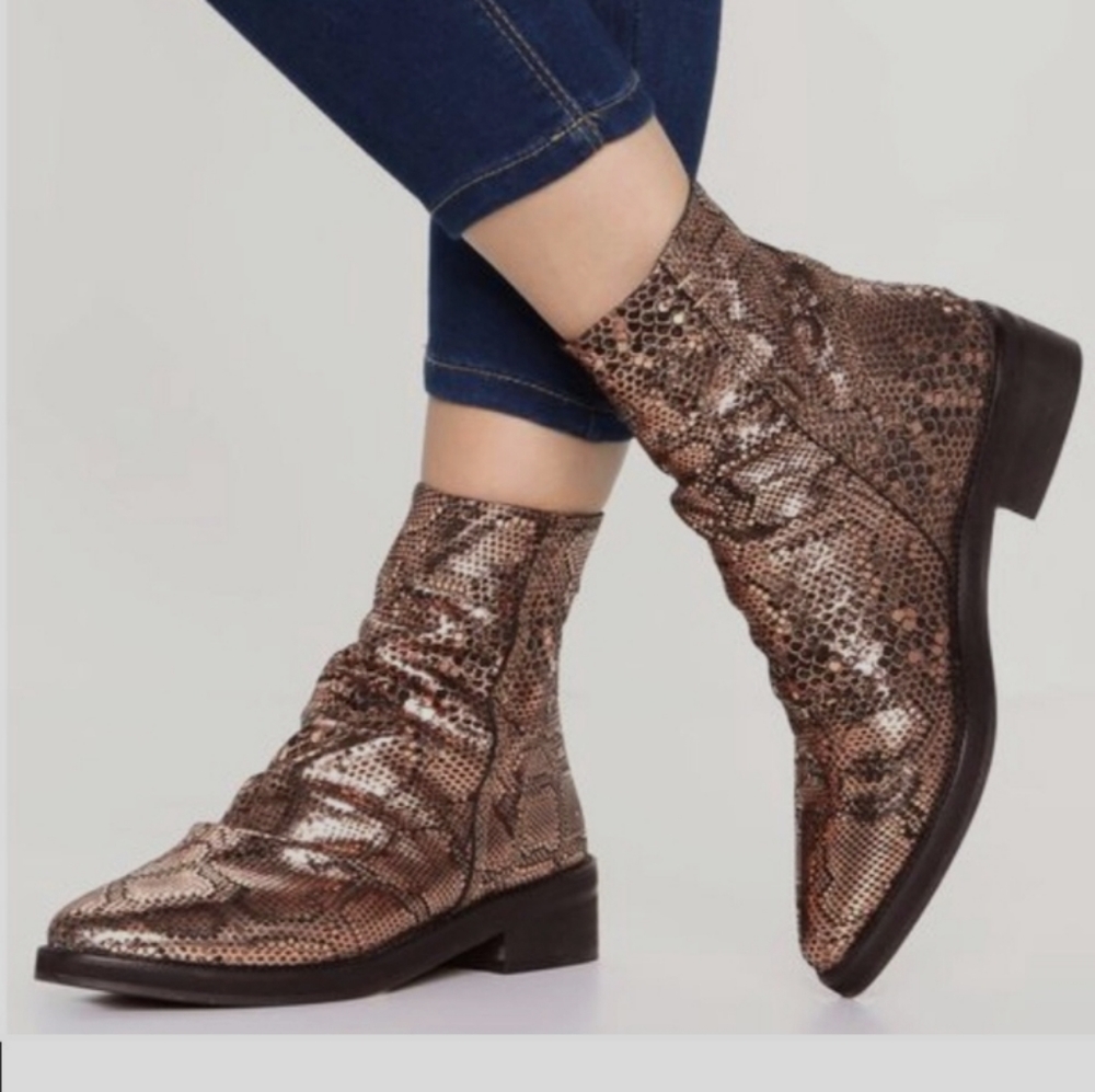 Free People Amarone Holiday Party Copper Snakeskin Print Ankle Boot Sz 8/38